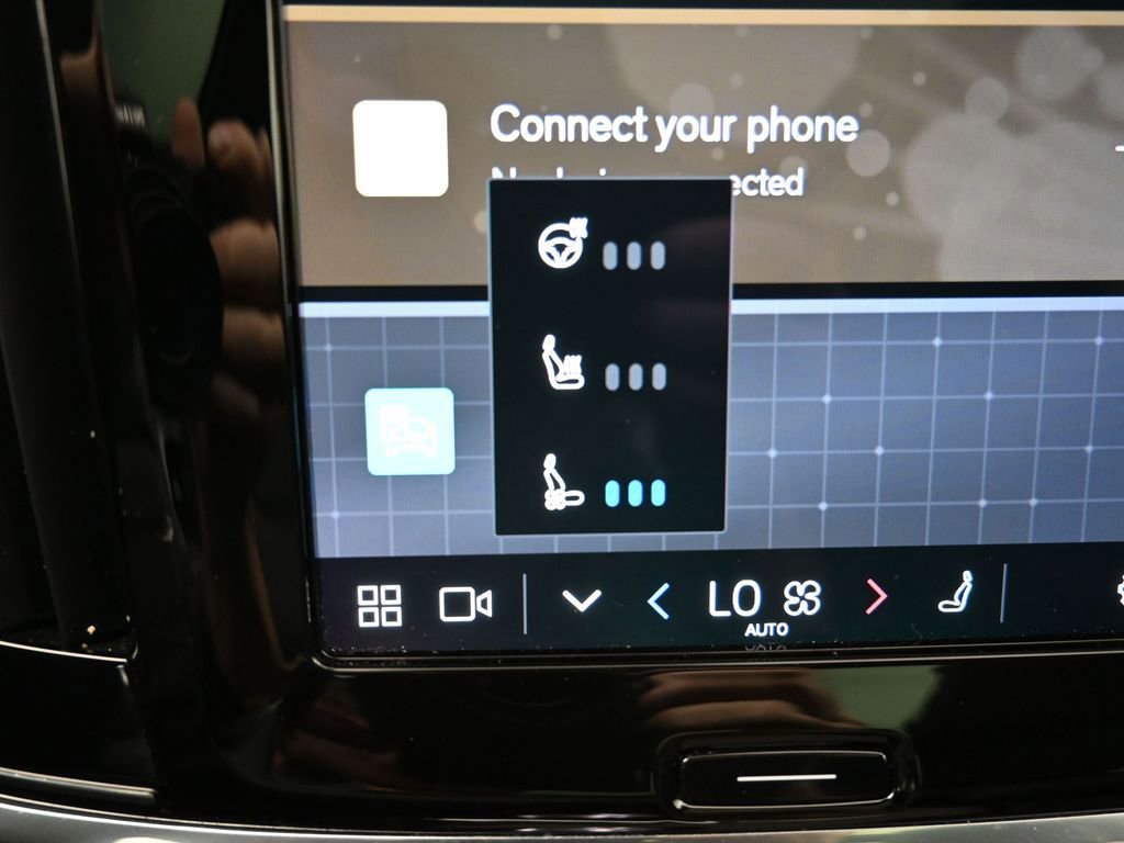 Used 2023 Volvo S90 B6 Ultimate w/ Protection Package Premier image 16