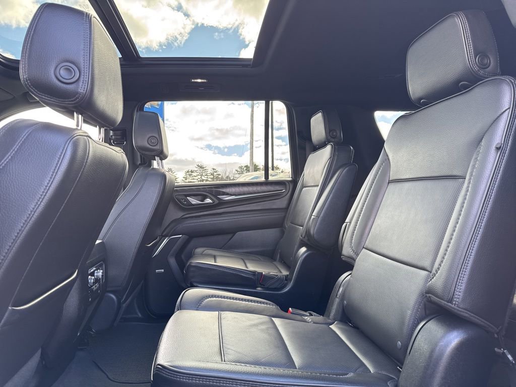 Used 2024 GMC Yukon XL Denali image 21