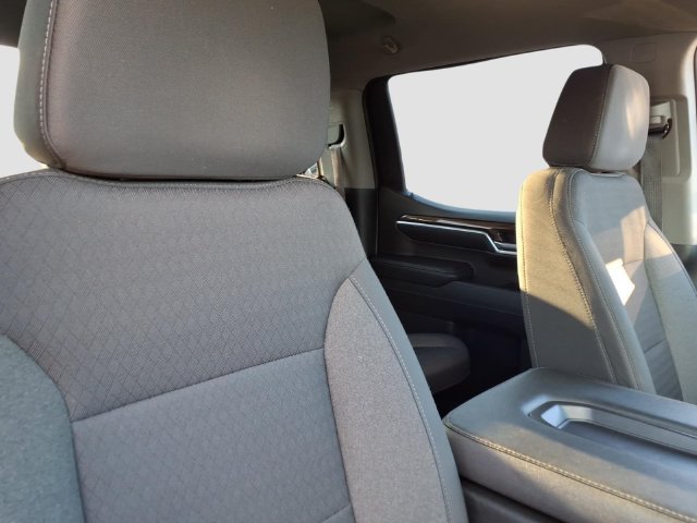 Used 2022 Chevrolet Silverado 1500 LT AWD/4WD image 17