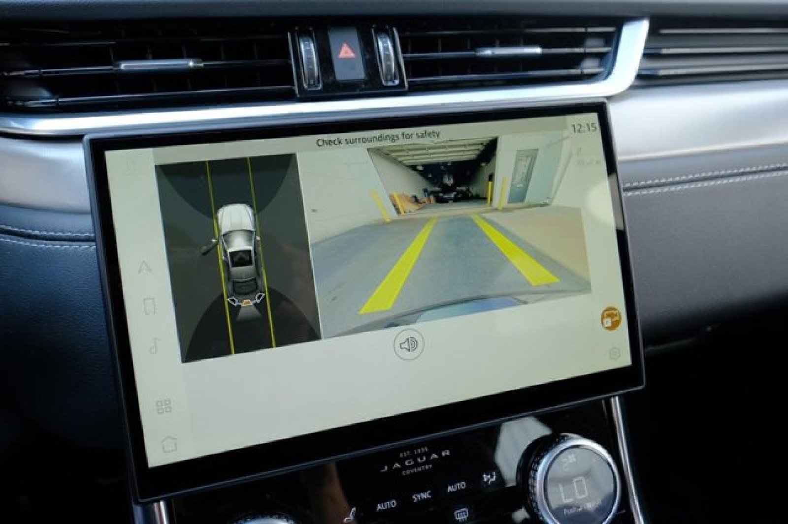 New 2024 Jaguar XF R-Dynamic SE image 26