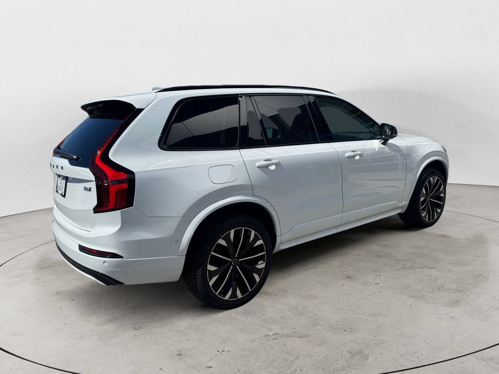 New 2026 Volvo XC90 B6 Ultra w/ Protection Package AWD/4WD image 7