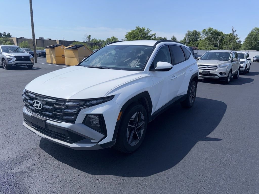 Used 2026 Hyundai Tucson SEL AWD/4WD image 3