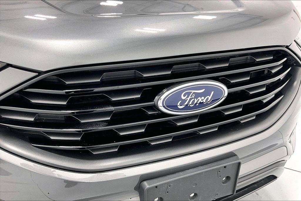 Used 2023 Ford Edge SEL w/ Sport Appearance Package AWD/4WD image 38