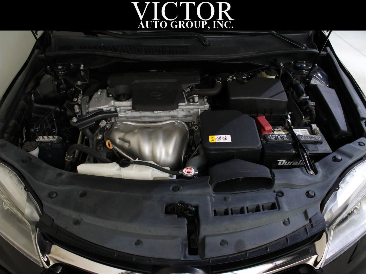 Used 2017 Toyota Camry SE image 36