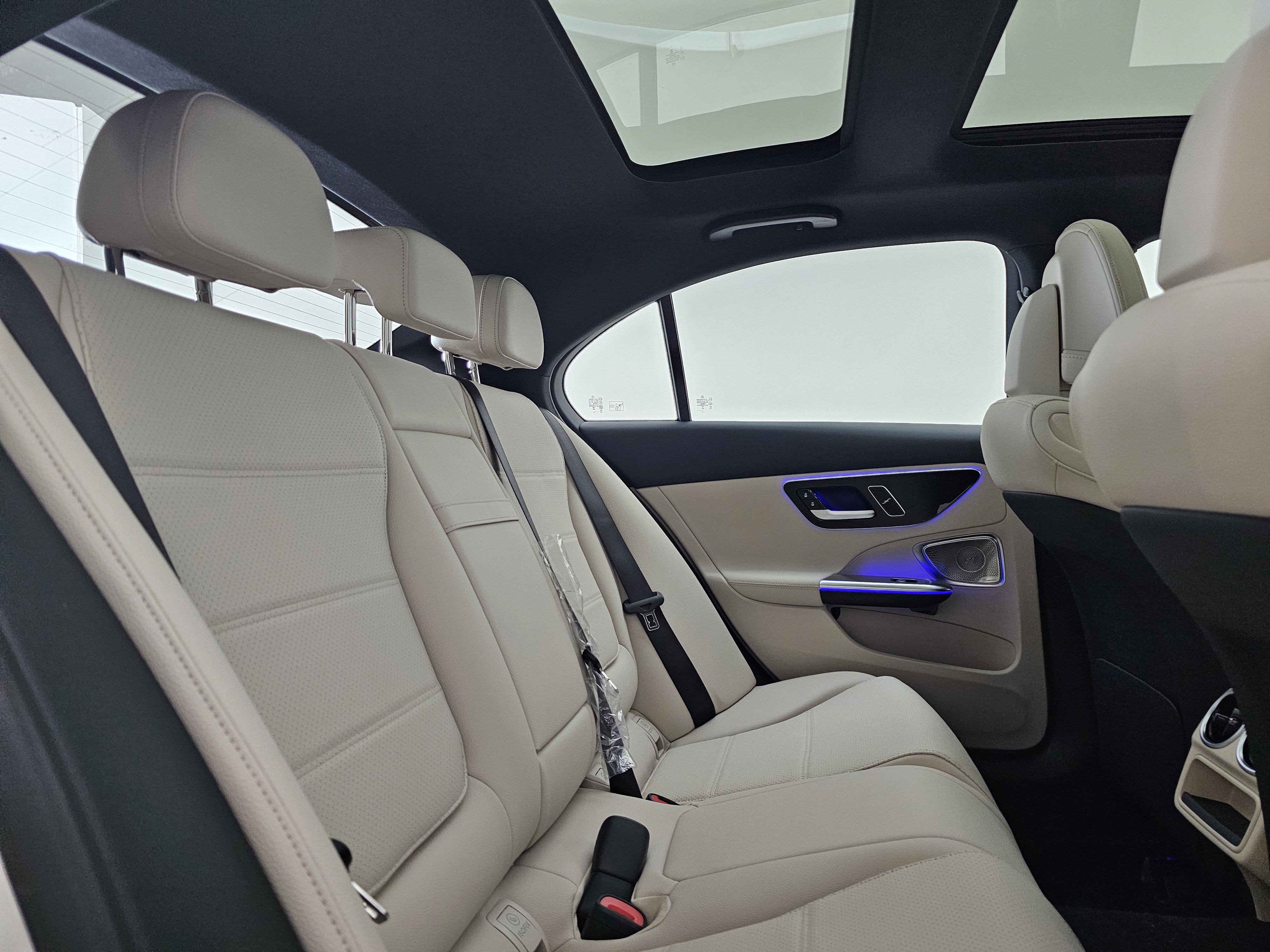 New 2026 Mercedes-Benz C 300 4MATIC Sedan image 27