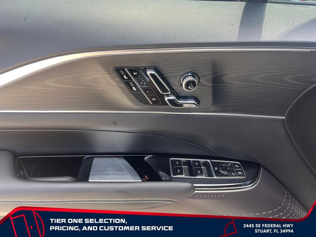 Used 2025 Cadillac Lyriq Luxury RWD image 23