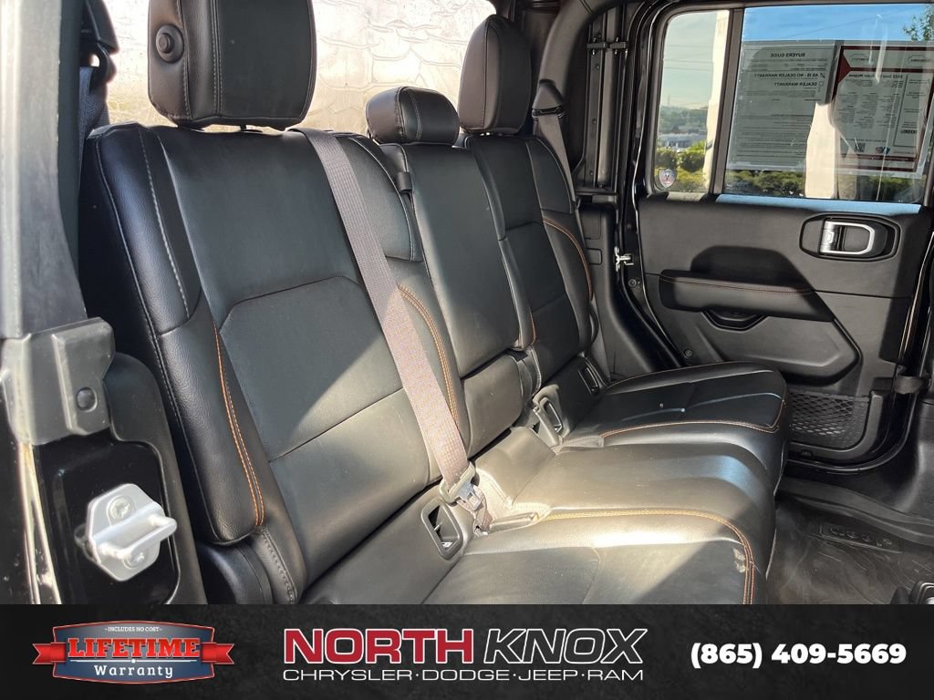 Used 2023 Jeep Gladiator Mojave w/ Cold Weather Group AWD/4WD image 23