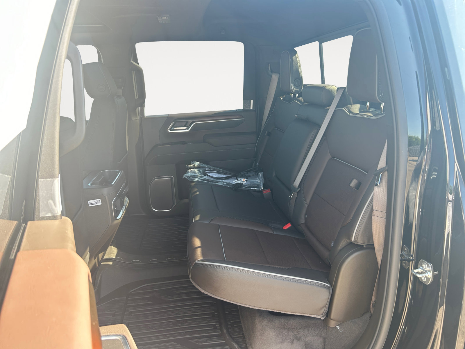 New 2026 GMC Sierra 2500 Denali w/ Denali Reserve Package image 24