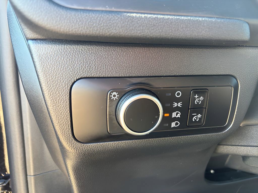 Used 2025 Ford Escape ST-Line image 17