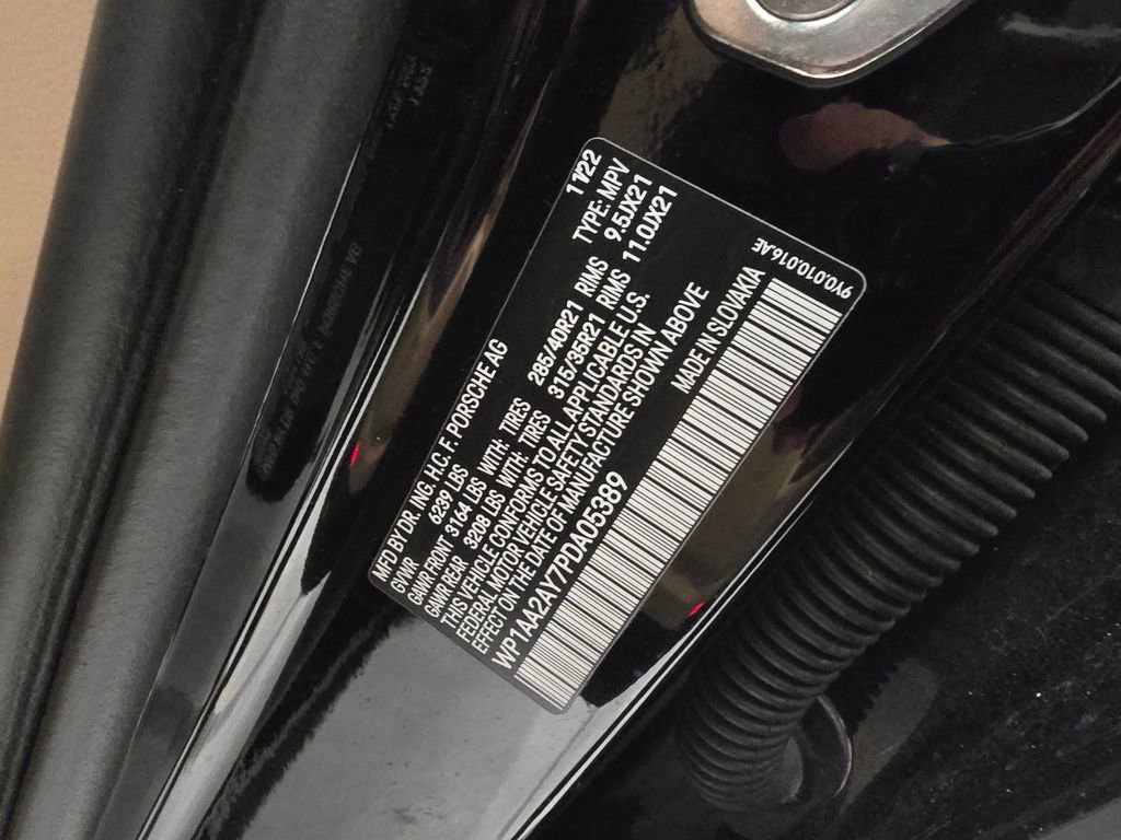 Used 2023 Porsche Cayenne image 15