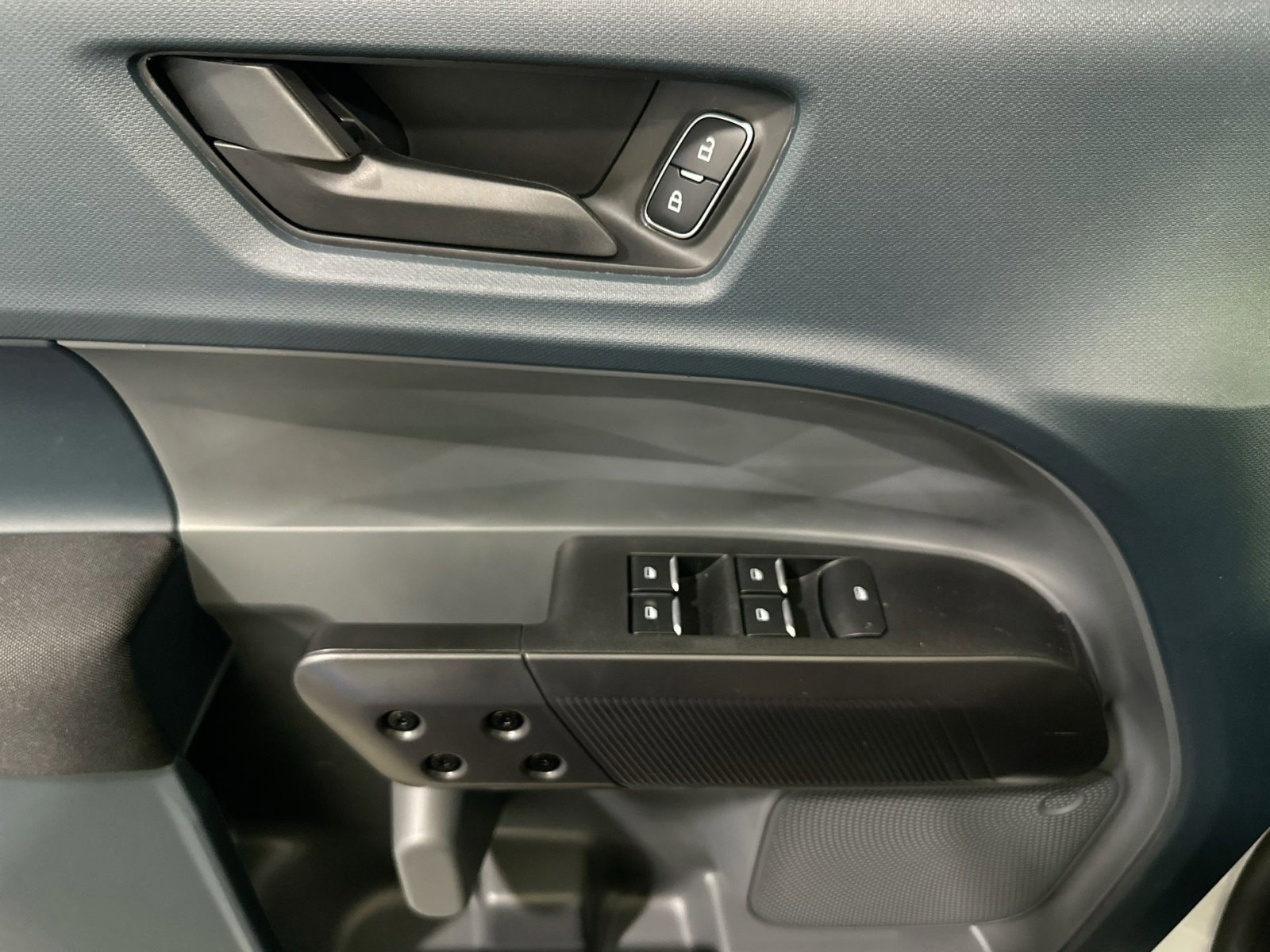 New 2026 Ford Maverick XL image 15