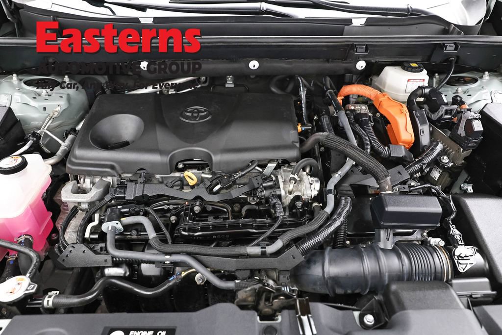 Used 2022 Toyota RAV4 XLE image 7