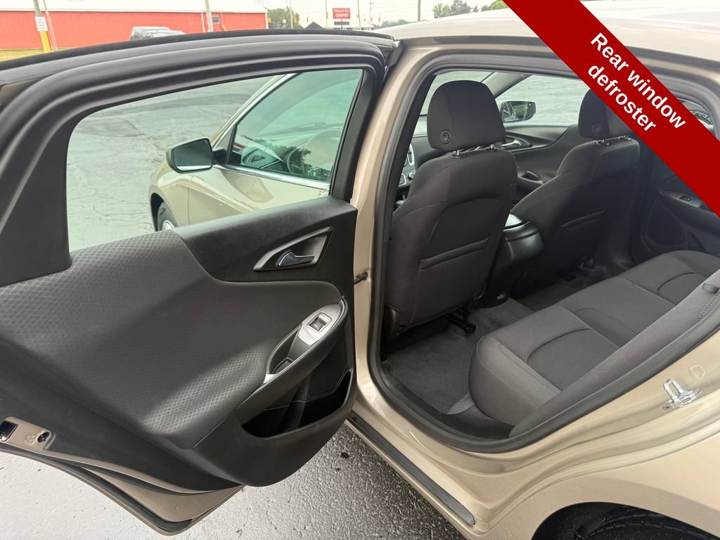 Used 2022 Chevrolet Malibu LS w/ Driver Confidence Package II FWD image 31