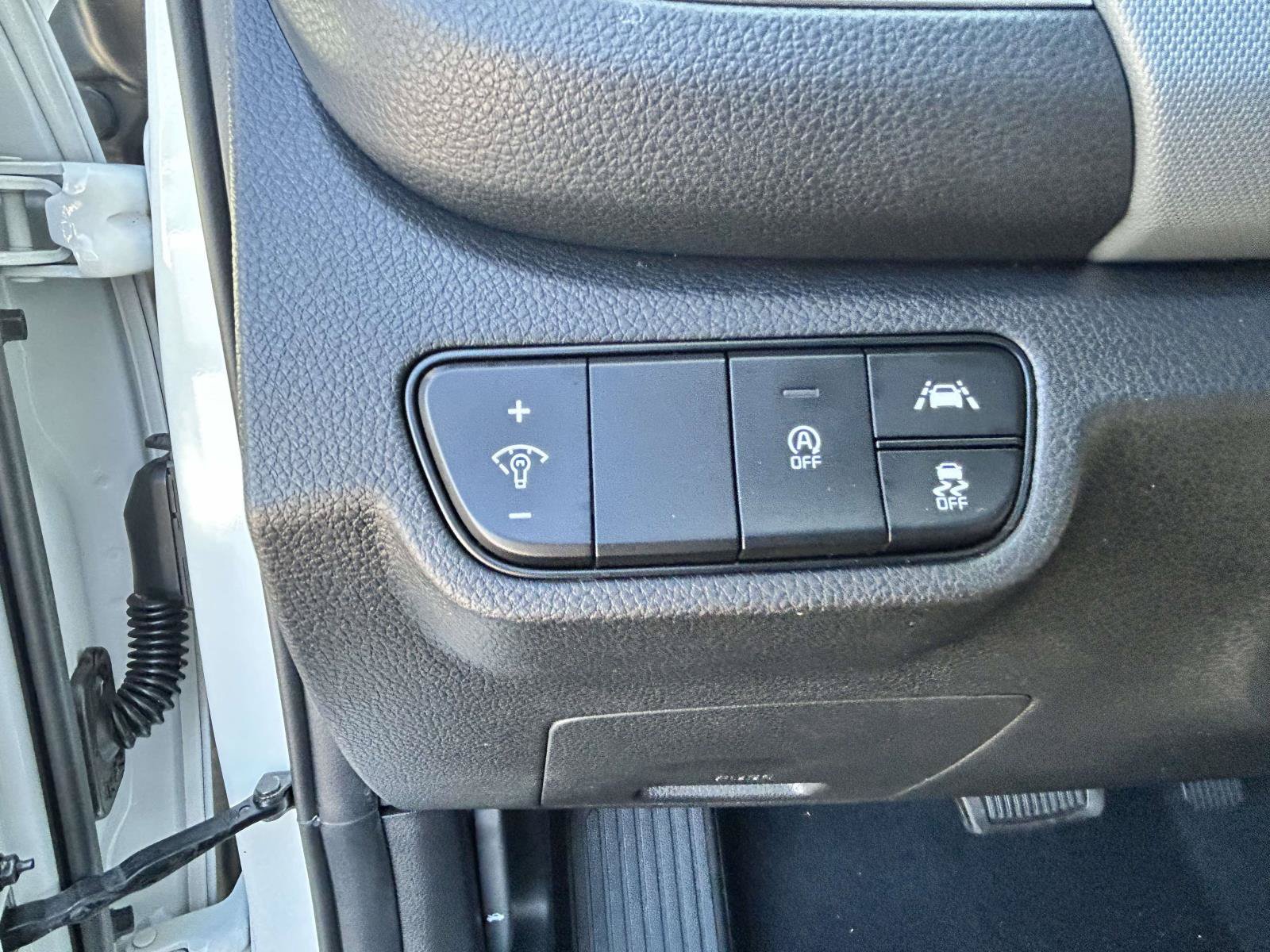 Used 2023 Kia Seltos LX AWD/4WD image 20