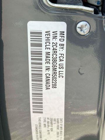 Used 2021 Chrysler Pacifica Touring-L w/ Uconnect Theater Family Group AWD/4WD image 21