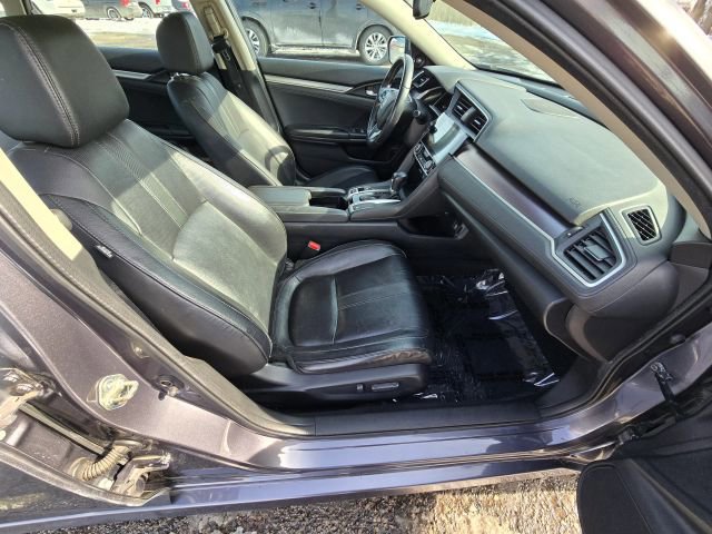 Used 2016 Honda Civic Touring image 16