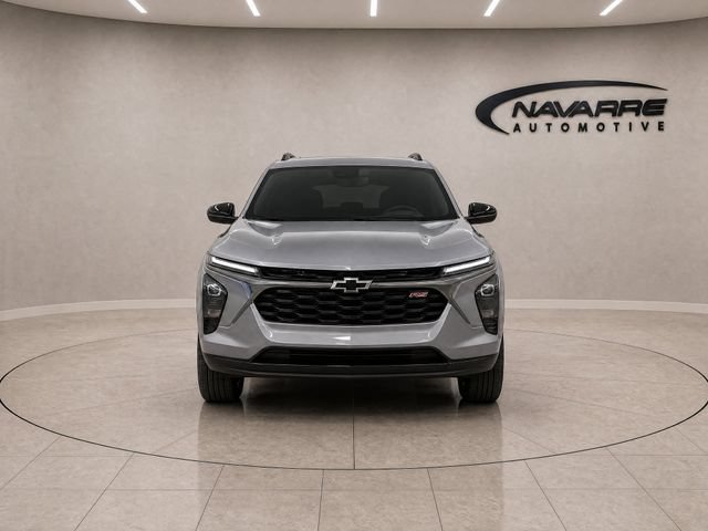 Used 2025 Chevrolet Trax RS w/ Sunroof Package FWD image 2
