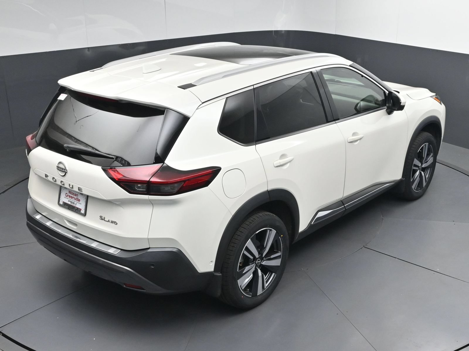 Certified 2023 Nissan Rogue SL w/ SL Premium Package AWD/4WD image 37