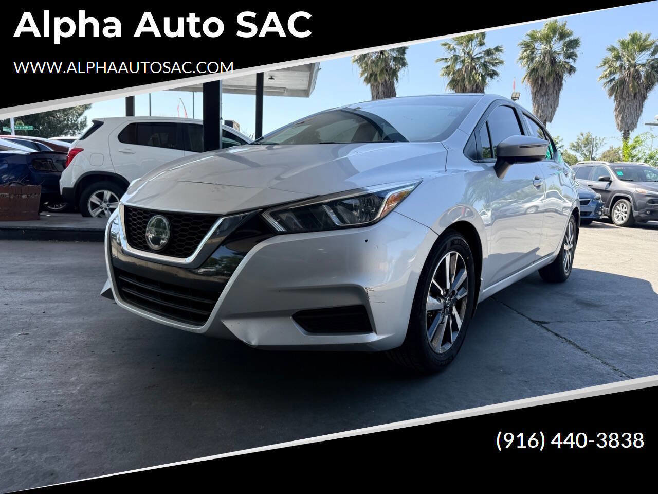 Used 2020 Nissan Versa SV FWD image 1