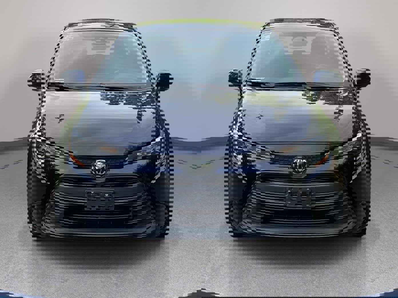 Used 2024 Toyota Corolla LE image 2