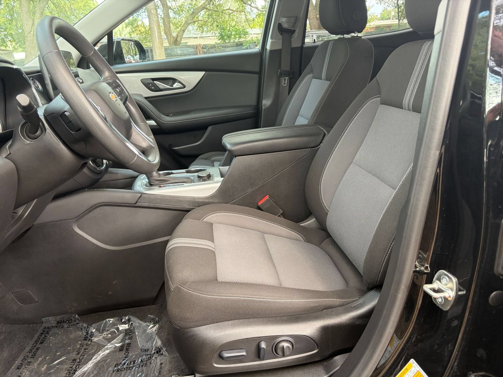 Used 2026 Chevrolet Blazer LT FWD image 27
