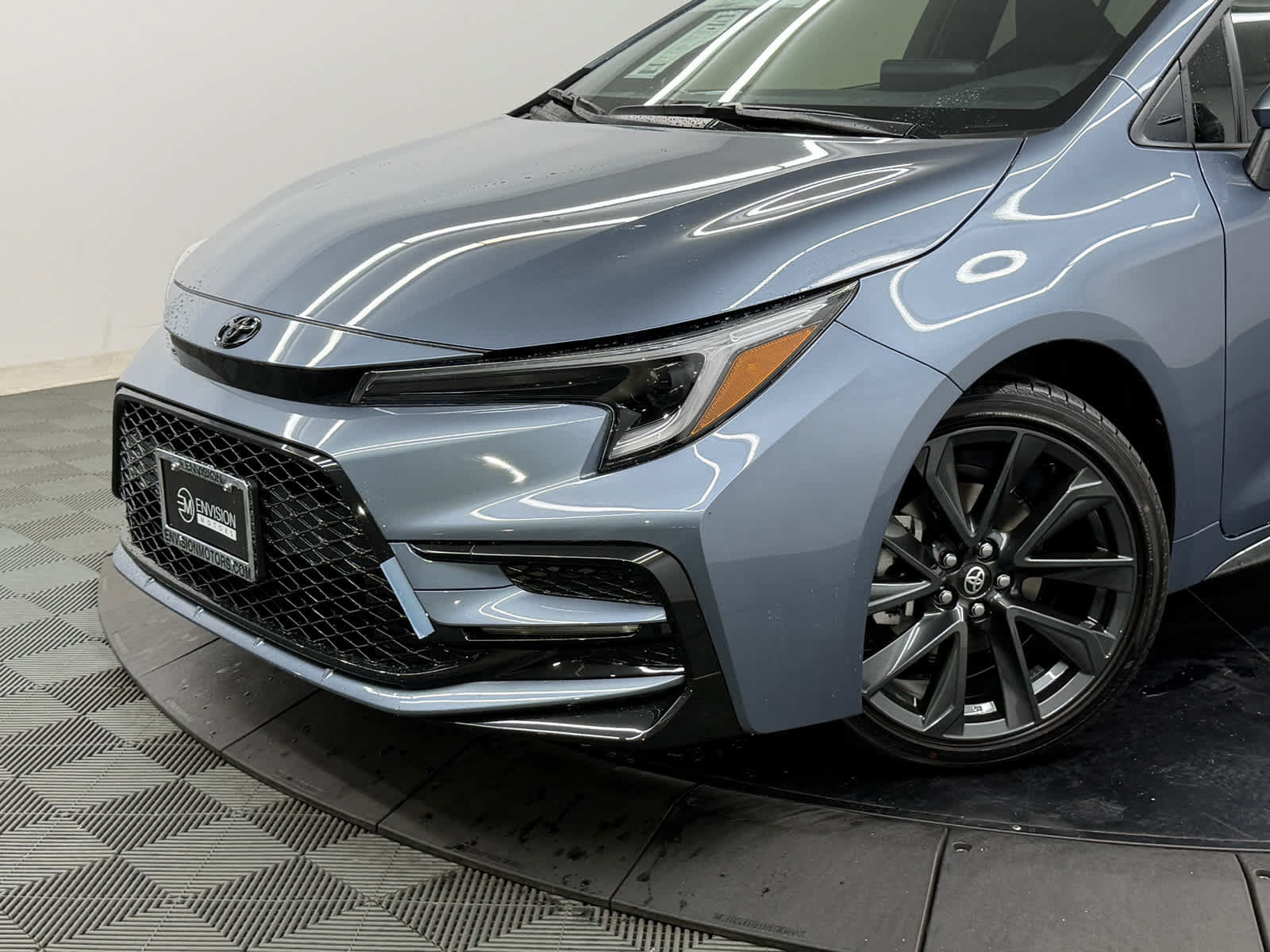 New 2027 Toyota Corolla SE FWD image 3