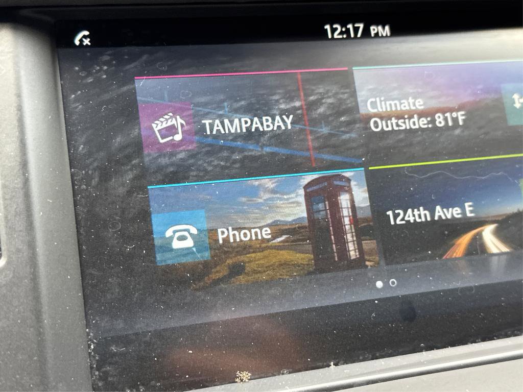 Used 2017 Land Rover Discovery Sport SE image 58