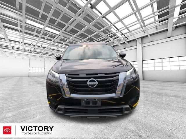 Used 2025 Nissan Pathfinder SV AWD/4WD image 8