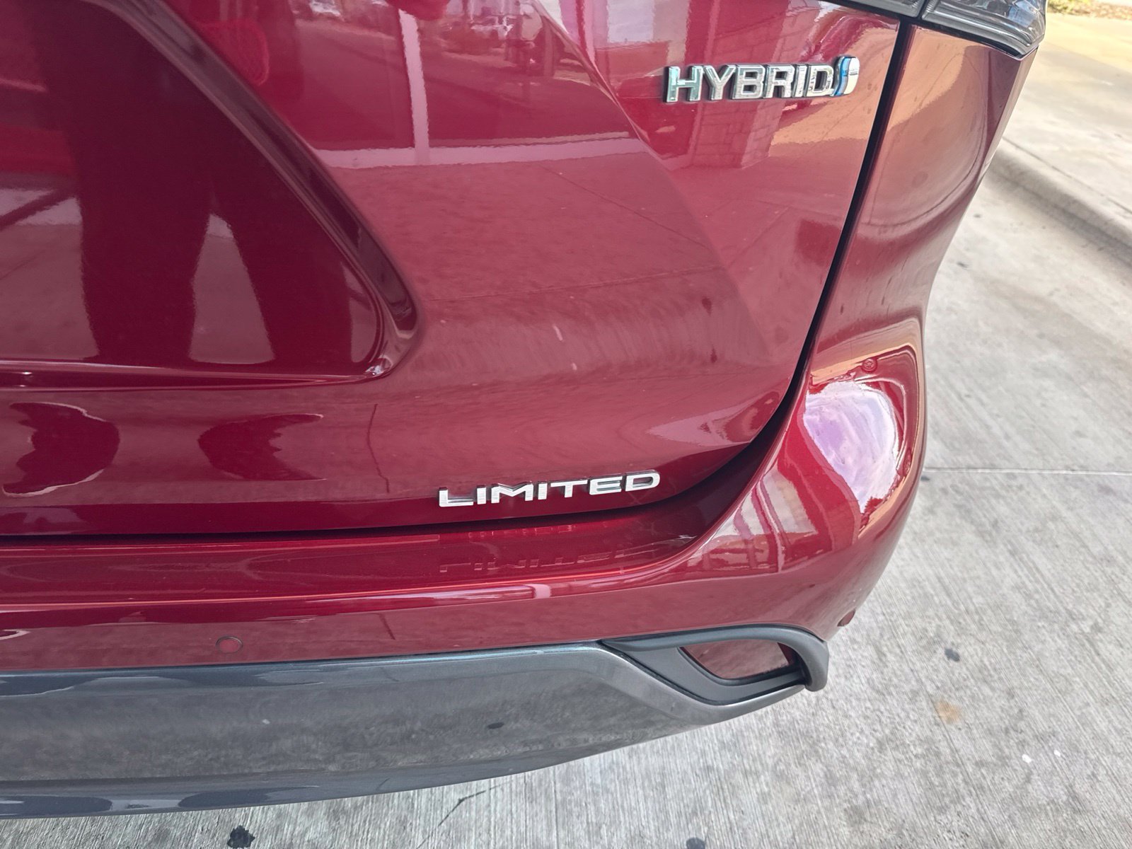 Used 2022 Toyota Highlander Limited FWD image 21