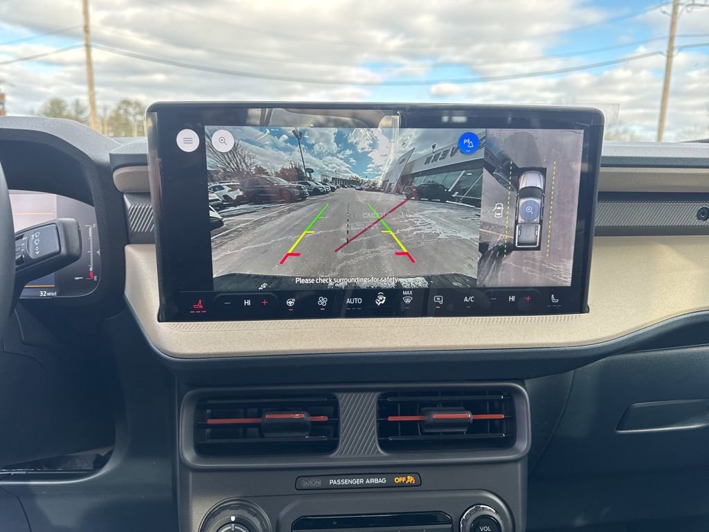 New 2026 Ford Maverick Lariat image 16