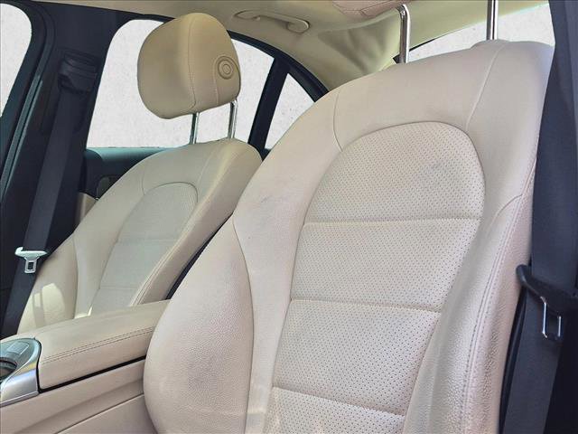 Used 2018 Mercedes-Benz C 300 4MATIC Sedan image 13
