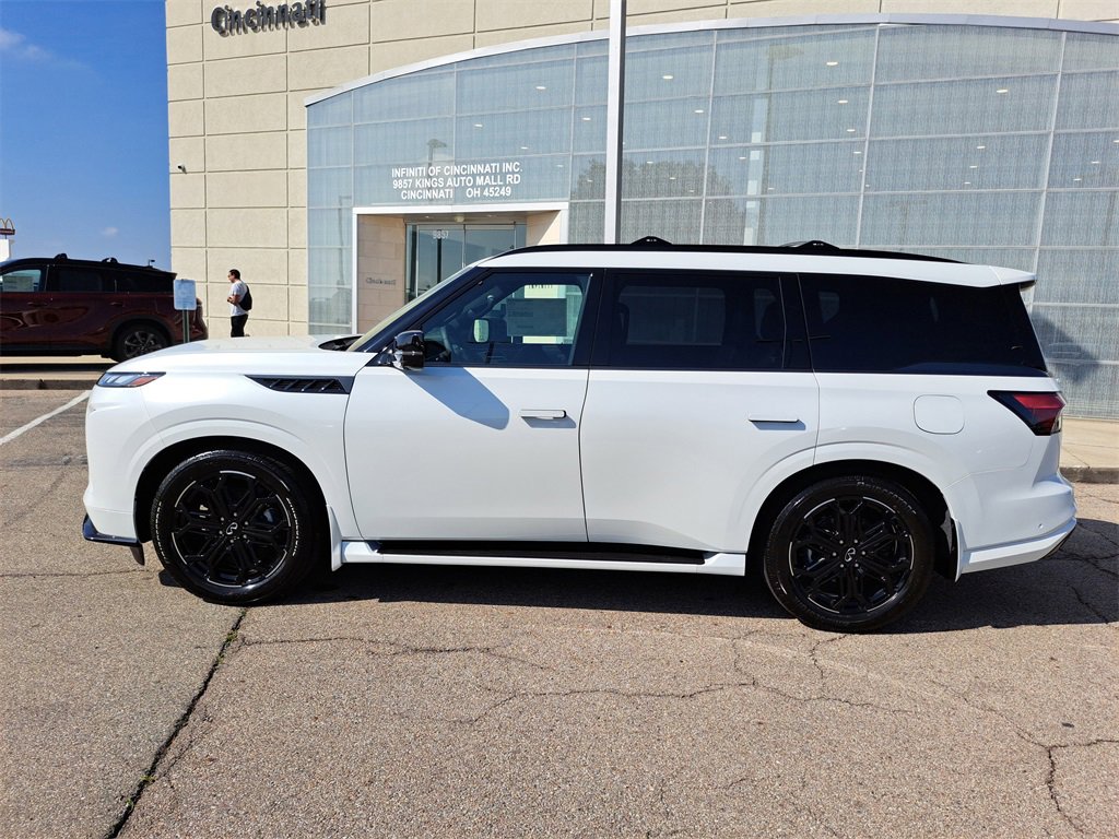 New 2026 INFINITI QX80 4WD w/ Sport Exterior Package image 2