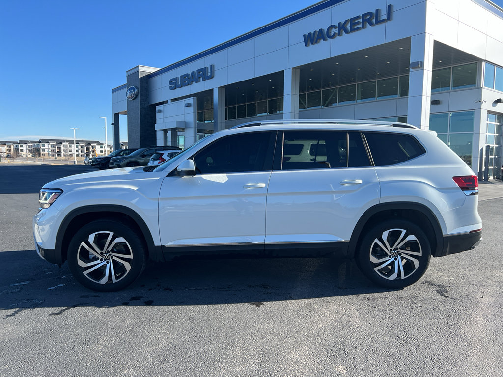 Used 2023 Volkswagen Atlas SEL image 2