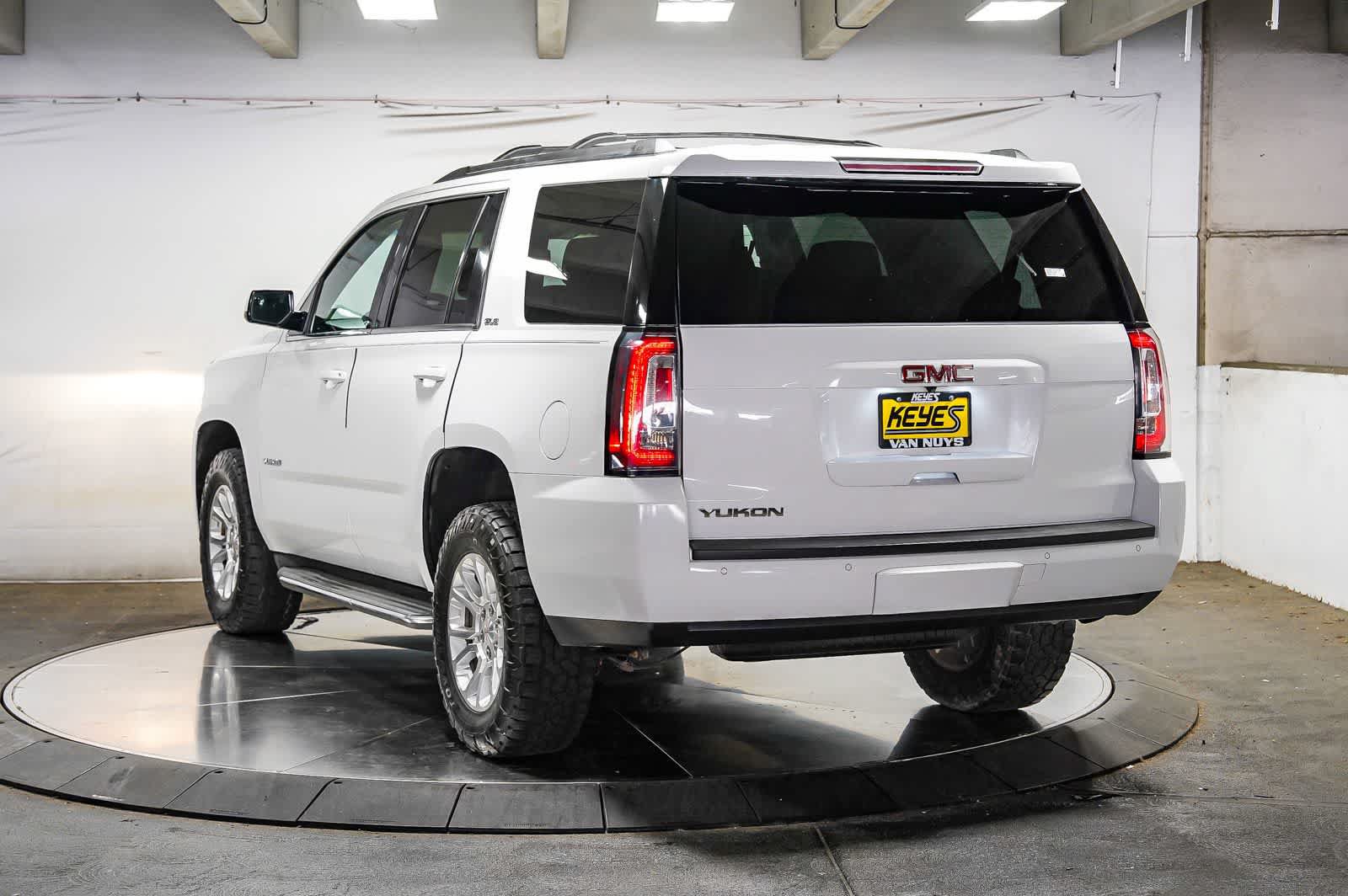 Used 2015 GMC Yukon SLE AWD/4WD image 2