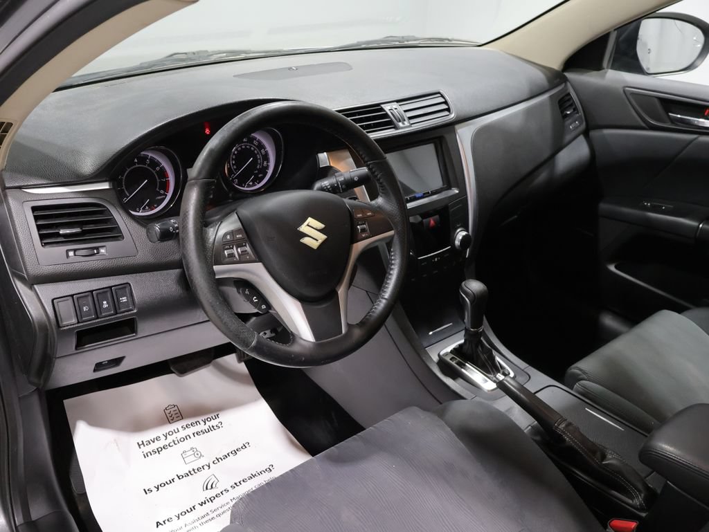 Used 2012 Suzuki Kizashi Sport GTS AWD/4WD image 15