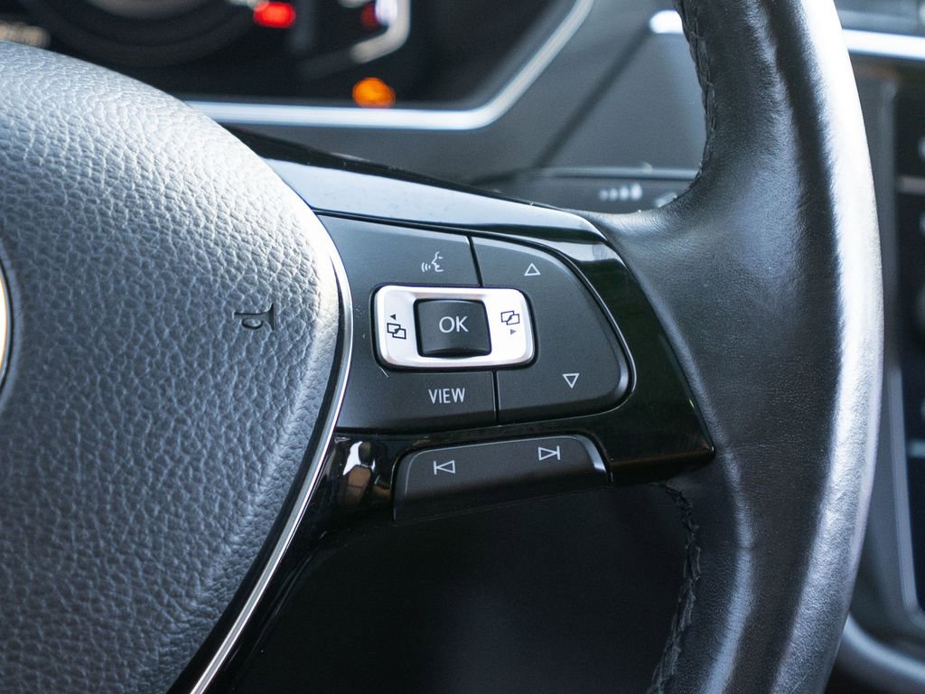 Used 2019 Volkswagen Tiguan SEL image 20