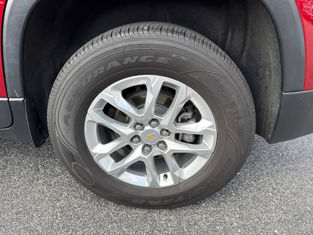 Used 2019 Chevrolet Traverse LT FWD image 20