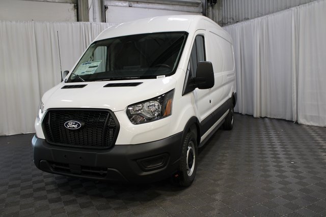 New 2026 Ford Transit 250 148 Medium Roof w/ Load Area Protection Package image 32