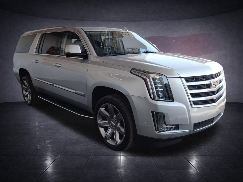 Used 2020 Cadillac Escalade ESV Luxury RWD image 7