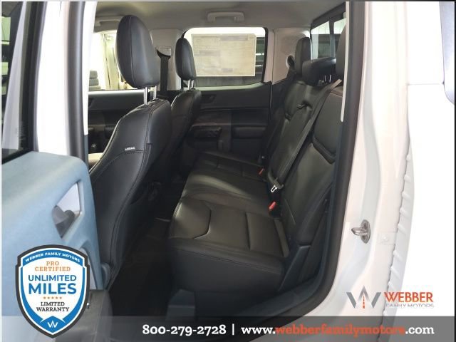 New 2026 Ford Maverick Lariat w/ Black Appearance Package image 9