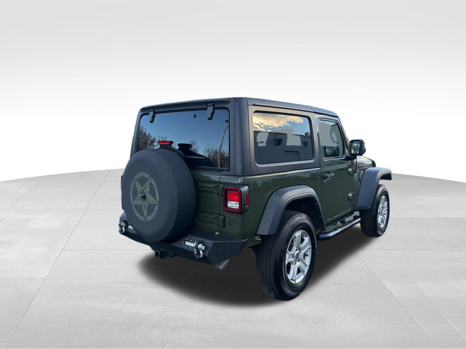 Used 2021 Jeep Wrangler Sport S image 8