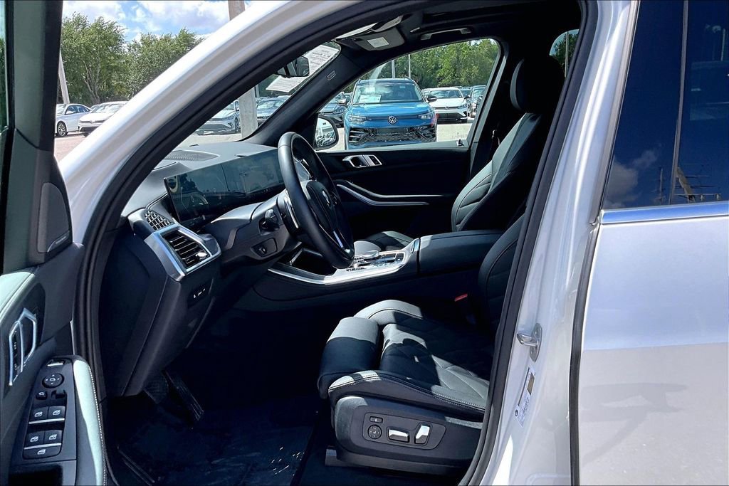 Used 2026 BMW X5 sDrive40i image 21