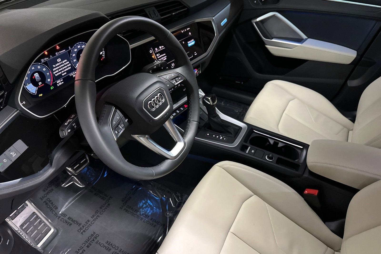 Used 2025 Audi Q3 2.0T Premium Plus w/ Premium Plus Package image 4