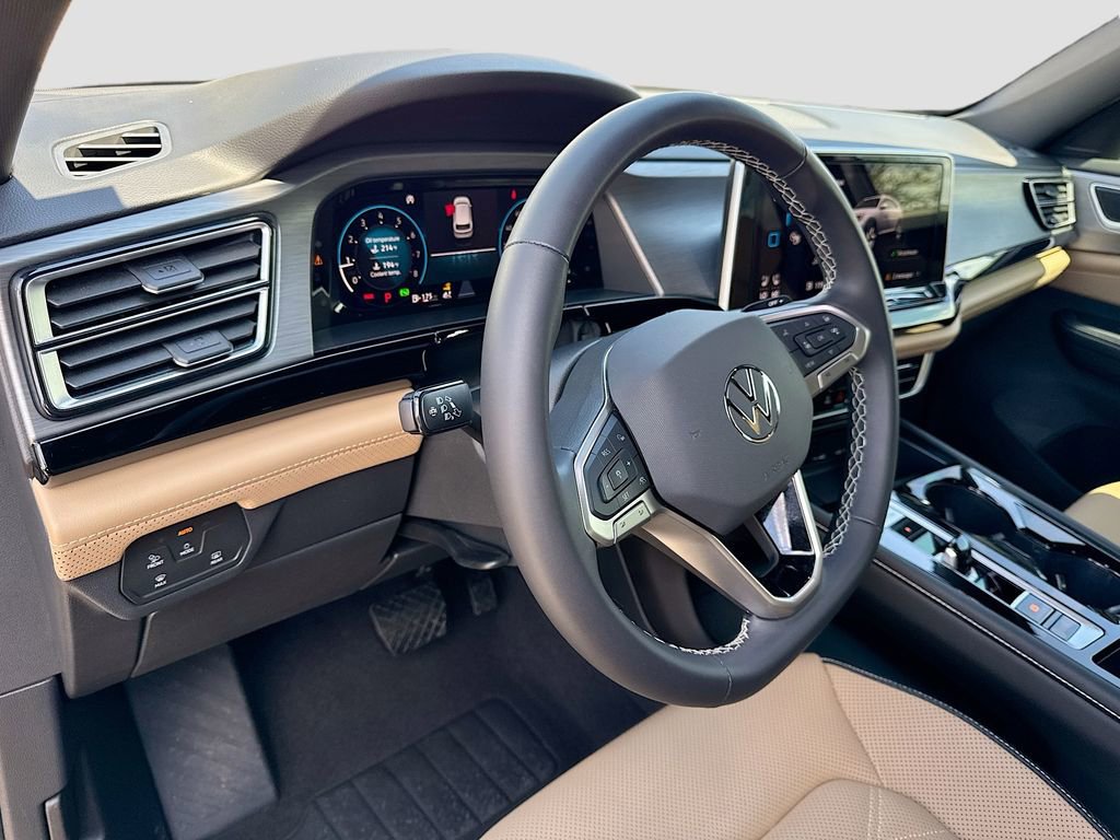 Used 2024 Volkswagen Atlas Cross Sport SE image 9