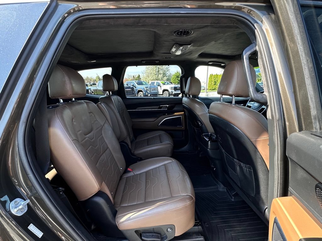 Used 2021 Kia Telluride SX w/ SX Prestige Package AWD/4WD image 17