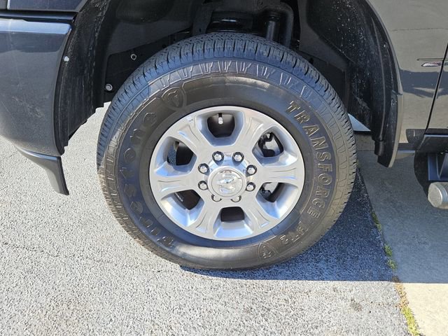 Used 2025 RAM 2500 Big Horn AWD/4WD image 9