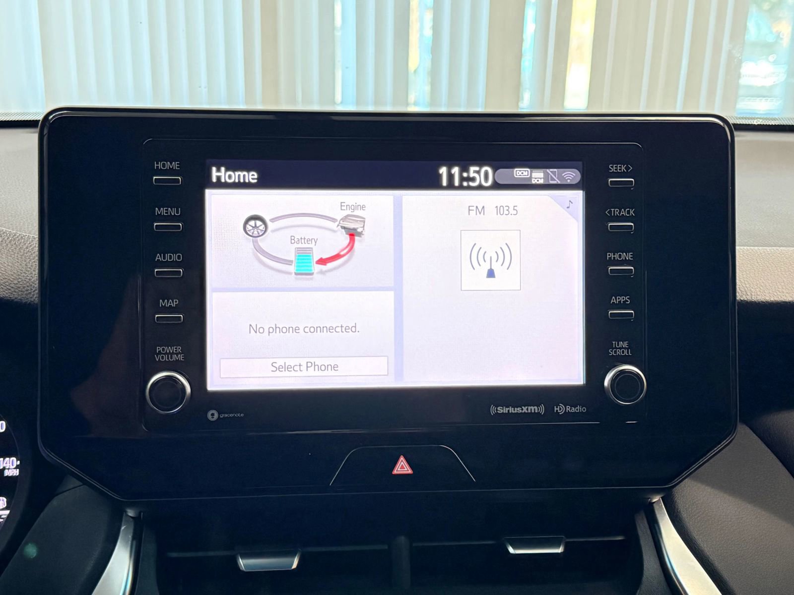 Used 2021 Toyota Venza LE image 34