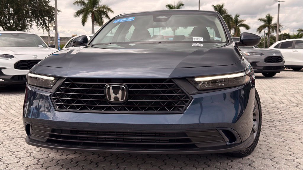 Certified 2023 Honda Accord EX image 2