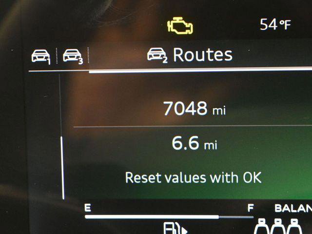 Certified 2025 Audi Q5 Premium w/ Convenience Package image 18