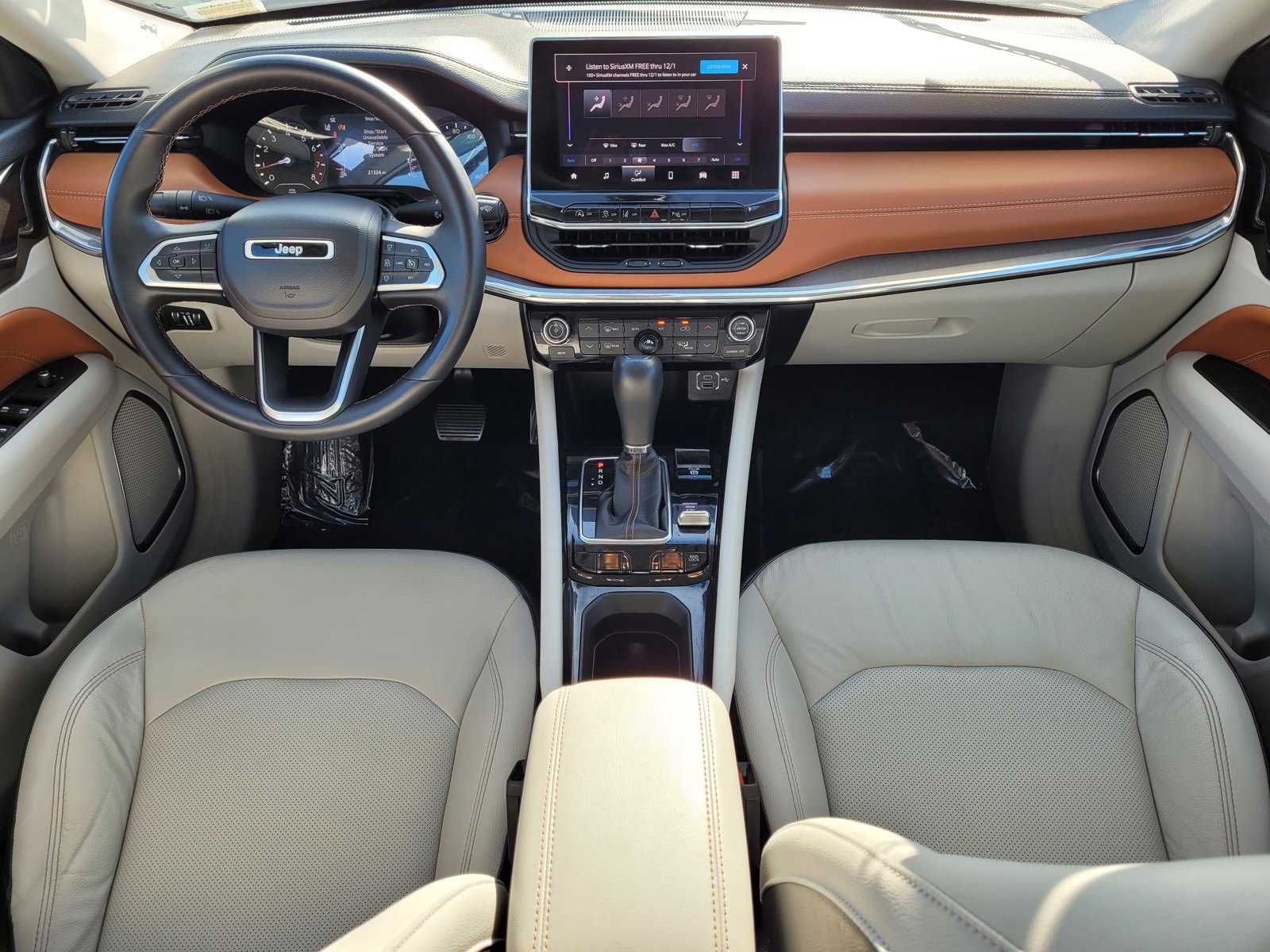 Used 2022 Jeep Compass Limited w/ Mopar Graphics Package image 10